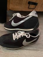Nike cortez schoenen, Ophalen, Zwart, Nike, Zo goed als nieuw