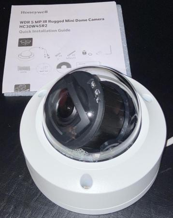 Honeywell HC30W45R2 IP Dome Camera (Nieuw) beschikbaar voor biedingen