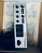 Quattro, Informatique & Logiciels, Alimentations de secours (UPS), Enlèvement, Utilisé