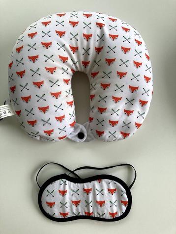 Autonekkussen + slaapmasker, zacht met een leuk motiefje! beschikbaar voor biedingen