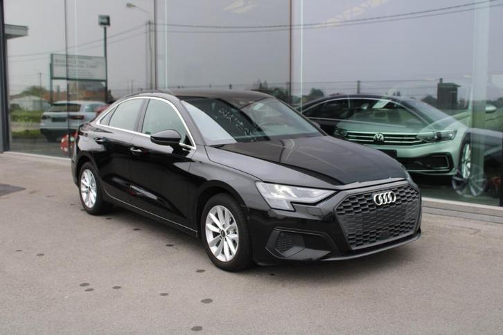 AUDI A3 BERLINE 30TFSI DSG-VEEL OPTIES, Auto's, Audi, Bedrijf, Te koop, A3, Airbags, Airconditioning, Apple Carplay, Bluetooth