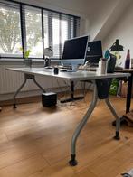 Donkergrijze bureau van zeer degelijke kwaliteit (1m80), Huis en Inrichting, Ophalen, Gebruikt, Bureau