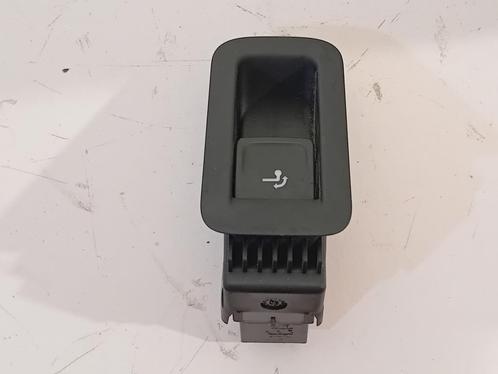 SCHAKELAAR TREKHAAK Tiguan Allspace (BW2) (5G0868345), Auto-onderdelen, Dashboard en Schakelaars, Volkswagen, Gebruikt