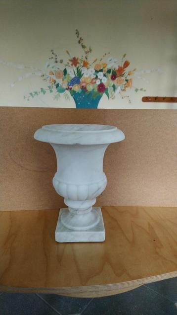 Vase/vasque de jardin en marbre blanc 