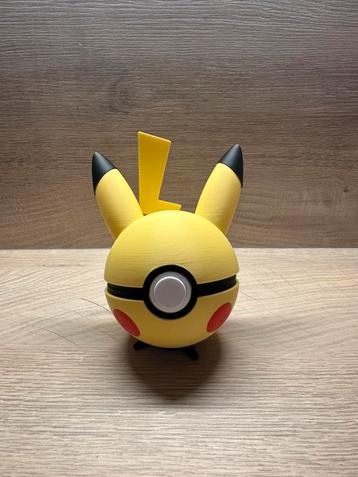 Pokemon Pikachu Ball Nintendo Switch Case beschikbaar voor biedingen