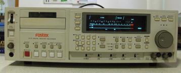 FOSTEX D-15 dat recorder/player beschikbaar voor biedingen