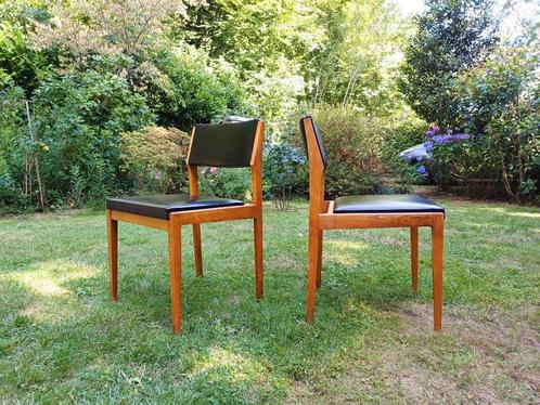 2 vintage Mid Century stoelen, Verzamelen, Retro, Huis en Inrichting, Ophalen