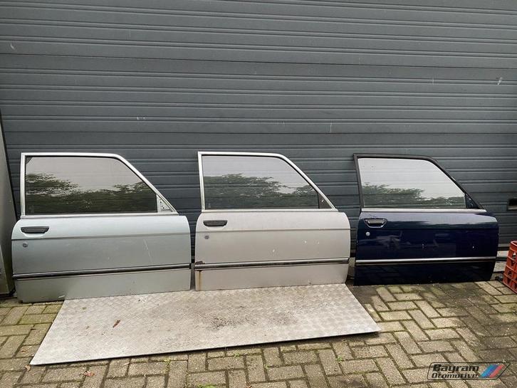 Bmw E21 deur portier rechts diverse type 1 en 2 3-serie, Auto-onderdelen, Carrosserie, Deur, BMW, Voor, Rechts, Gebruikt, Ophalen