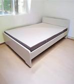 Lit complet IKEA 140x200 blanc, Maison & Meubles, Chambre à coucher | Lits, 140 cm, Enlèvement, Utilisé, Scandinave