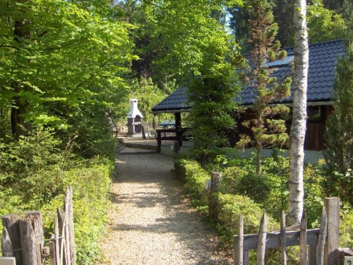 TWEE VAKANTIE CHALETS IN DE ARDENNEN VOOR 4 & 6 PERSONEN, Immo, Huizen te huur, Provincie Luxemburg, Vrijstaande woning, Direct bij eigenaar