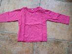 Roze longsleeve met bedrukkingen, maat 80, Kinderen en Baby's, Babykleding | Maat 80, Ophalen of Verzenden, Gebruikt