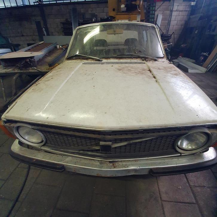 Barnfind  witte volvo 144, Auto's, Oldtimers, Bedrijf, Ophalen