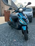 Piaggio zip b klasse nieuwstaat, Fietsen en Brommers, Scooters | Piaggio, Zip, Ophalen of Verzenden, Benzine, 50 cc