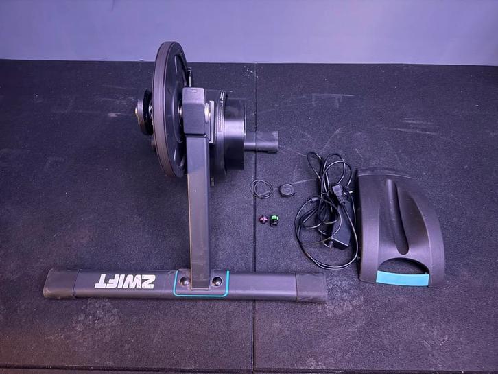 Zwift hub one fietstrainer, Sports & Fitness, Cyclisme, Comme neuf, Enlèvement