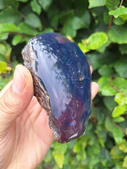 prachtig	sumatra barnsteen amber	107	gram blauwpaars!, Verzamelen, Mineralen en Fossielen, Fossiel, Ophalen of Verzenden