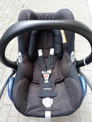 Maxi-Cosi Cabriofix