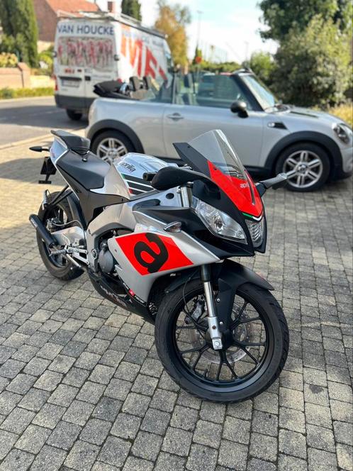 Unieke aprilia rs50 2019, Fietsen en Brommers, Brommers | Derbi, Zo goed als nieuw, Klasse B (45 km/u), Ophalen of Verzenden