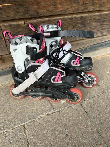Rolschaatsen beschikbaar voor biedingen