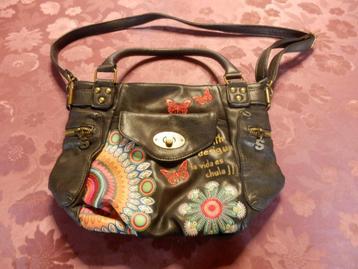 (17) - sac de femme noir  - desigual - beschikbaar voor biedingen