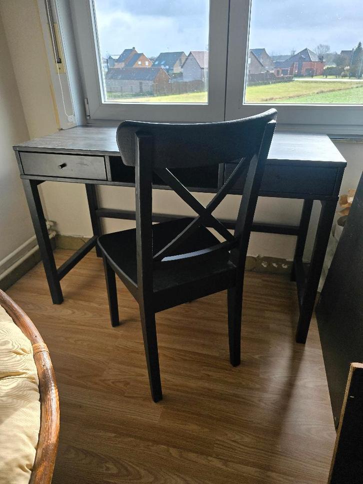 compacte werkplaats / bureau ikea linnarp + stoel ingolf, Huis en Inrichting, Stoelen, Zo goed als nieuw, Eén, Hout, Zwart, Ophalen of Verzenden