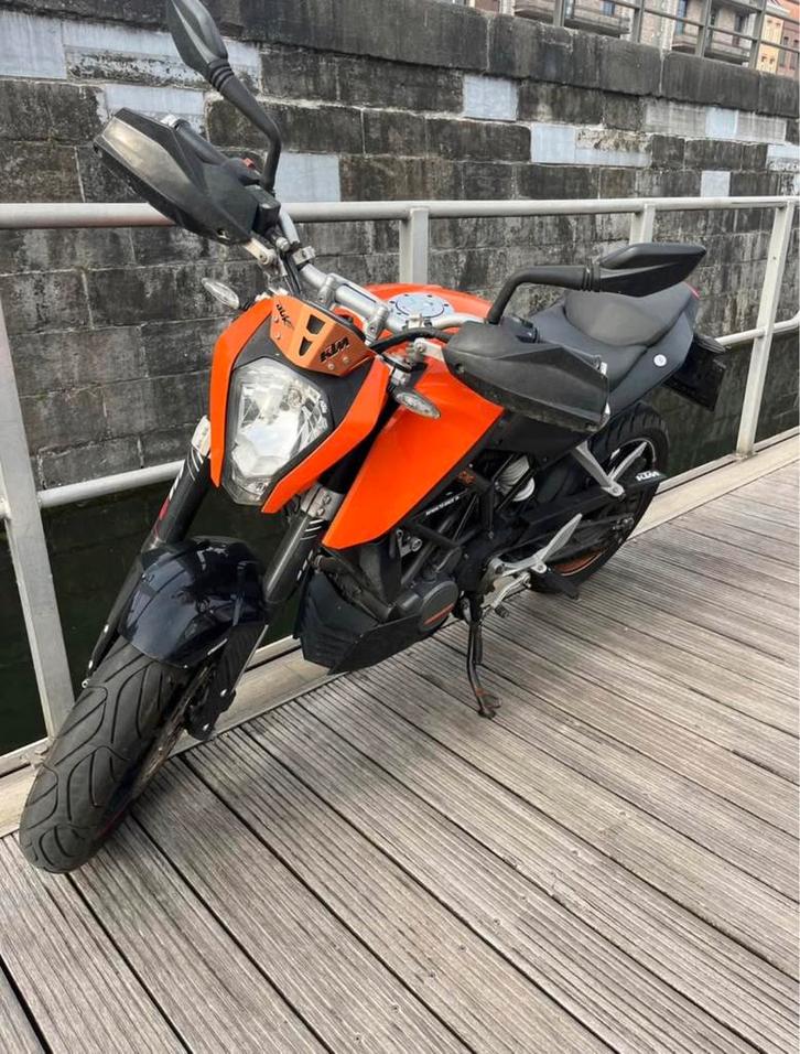 Ktm Duke 125cc topsnelheid 130km/u, Motoren, Motoren | KTM, Particulier, Naked bike, Sportuitlaat, Ophalen