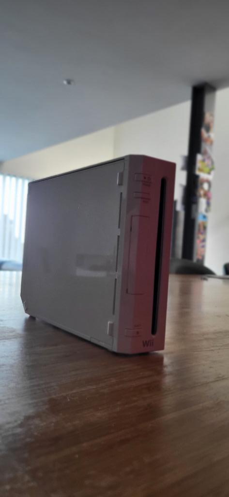 Nintendo Wii met stuurtje, Mario, Tomb Raider & Soul Calibur, Games en Spelcomputers, Spelcomputers | Nintendo Wii, Refurbished