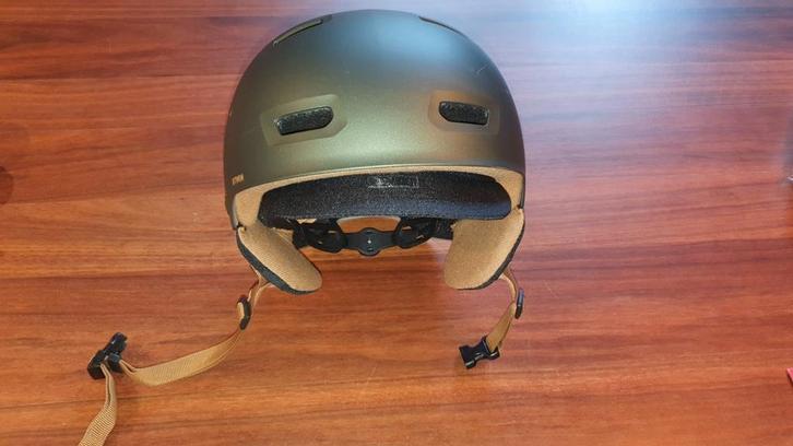 Fietshelm - Winter, Vélos & Vélomoteurs, Accessoires vélo | Casques de vélo, Comme neuf, L, Enlèvement