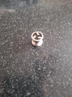 Piercing in topstaat, Handtassen en Accessoires, Piercings, Ophalen of Verzenden, Zo goed als nieuw, Staal, Oor- of Traguspiercing