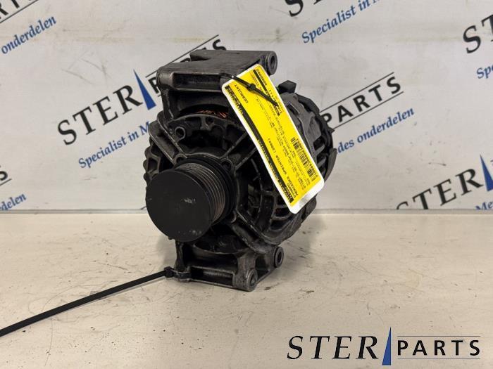 Dynamo van een Mercedes Sprinter, Auto-onderdelen, Motor en Toebehoren, Mercedes-Benz, Gebruikt, 3 maanden garantie, Ophalen of Verzenden