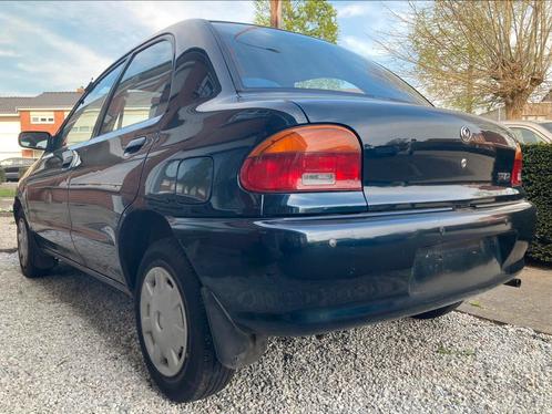 Mazda 121 // 72.000km // gekeurd, Auto's, Mazda, Te koop, Benzine, Stadsauto, 5 deurs, Handgeschakeld, Blauw, Zwart, Stof, Voorwielaandrijving