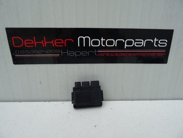 Relais unit / Relais kast Kawasaki Z H2 SE / ZH2 2020-2023, Motoren, Onderdelen | Kawasaki, Gebruikt, Ophalen of Verzenden