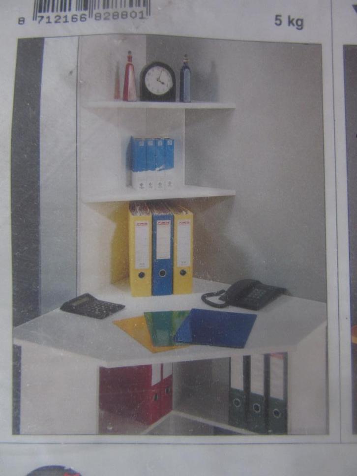Hoekrek 2 stuks nog in verpakking, Huis en Inrichting, Woonaccessoires | Etagères, Ophalen