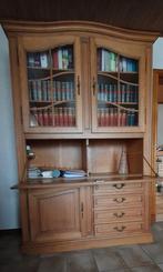 Degelijke stevige kast, Ophalen, Zo goed als nieuw