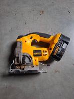 Decoupeerzaag  DeWalt, Doe-het-zelf en Bouw, Gereedschap | Zaagmachines, Ophalen, Gebruikt, Decoupeerzaag