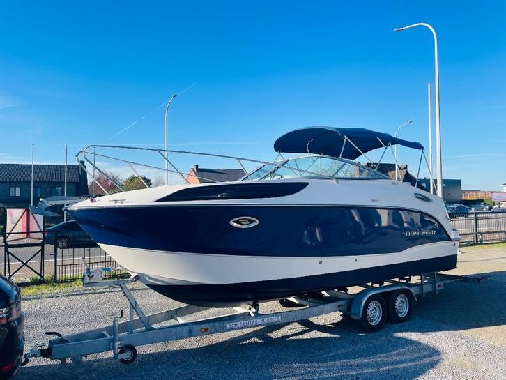 Bayliner 255 - DIESEL - 2009, Watersport en Boten, Speedboten, Zo goed als nieuw, 6 meter of meer, Diesel, 120 tot 200 pk, Polyester