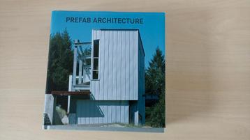Prefab architectuur beschikbaar voor biedingen