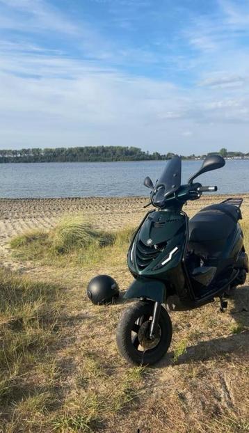 Piaggo zip 50cc 4t (zonder paps) beschikbaar voor biedingen