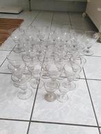 31 Vintage Glazen Set Sterretje Geëtst, Ophalen, Gebruikt, Glas, Glas of Glazen