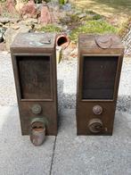 2 oude winkel dispensers display, Ophalen, Gebruikt