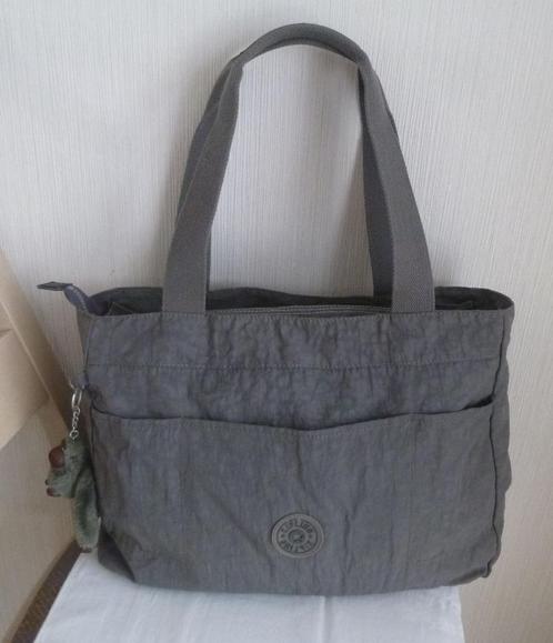 Kipling grand shopper grijs 3 vakken + aap, Handtassen en Accessoires, Tassen | Damestassen, Gebruikt, Shopper, Grijs, Ophalen of Verzenden