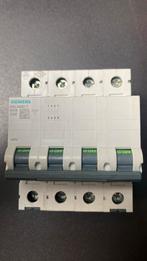 Siemens 4p-C-40A, Ophalen, Zo goed als nieuw, Overige typen