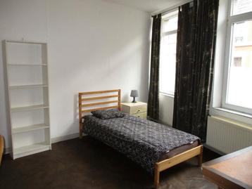 Gemeubileerde studio in Luik voor korte periodes. beschikbaar voor biedingen