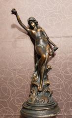 Mooi oud beeld van vrouw, Ophalen, Gebruikt, Mens