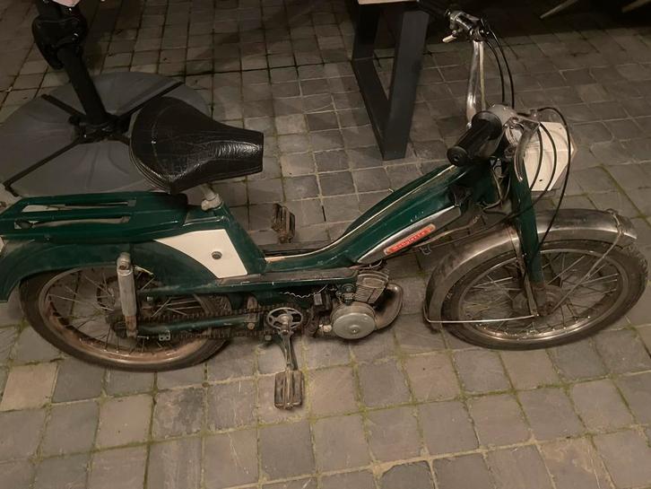 Motobecane, Fietsen en Brommers, Brommers | Oldtimers, Overige merken, Klasse B (45 km/u), Ophalen