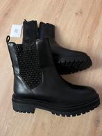 Bottines en cuir Geox neuves 38, Vêtements | Femmes, Chaussures, Neuf, Enlèvement ou Envoi, Boots et Botinnes, Noir