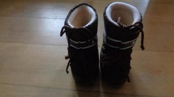 Bruine  Moon Boots maat 23 tot 26 beschikbaar voor biedingen