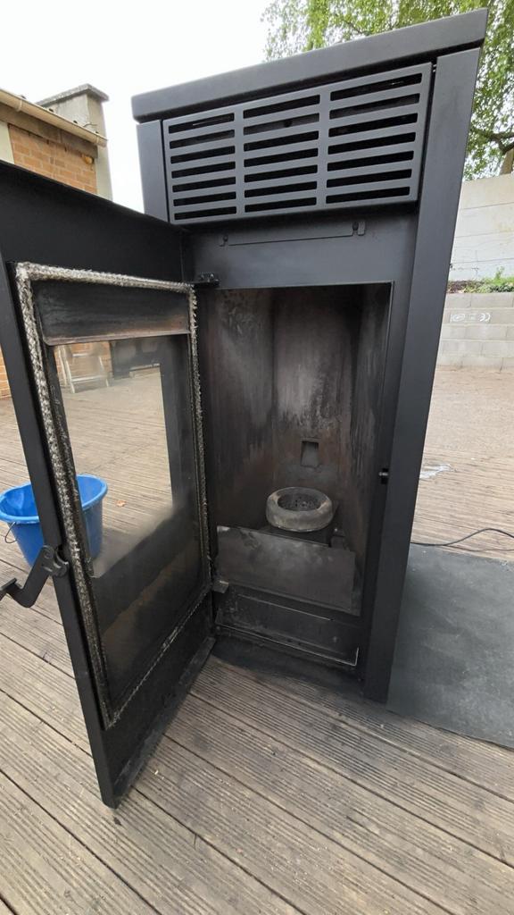 Feu pellet, Huis en Inrichting, Haarden, Zo goed als nieuw, Ophalen