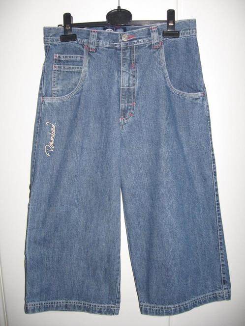 Jeansbermuda met rode stiksels, 164, Kinderen en Baby's, Kinderkleding | Maat 164, Zo goed als nieuw, Ophalen of Verzenden
