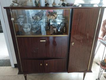 Vintage barmeubel beschikbaar voor biedingen
