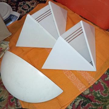 2 x muurverlichting+ wand casepeau beschikbaar voor biedingen